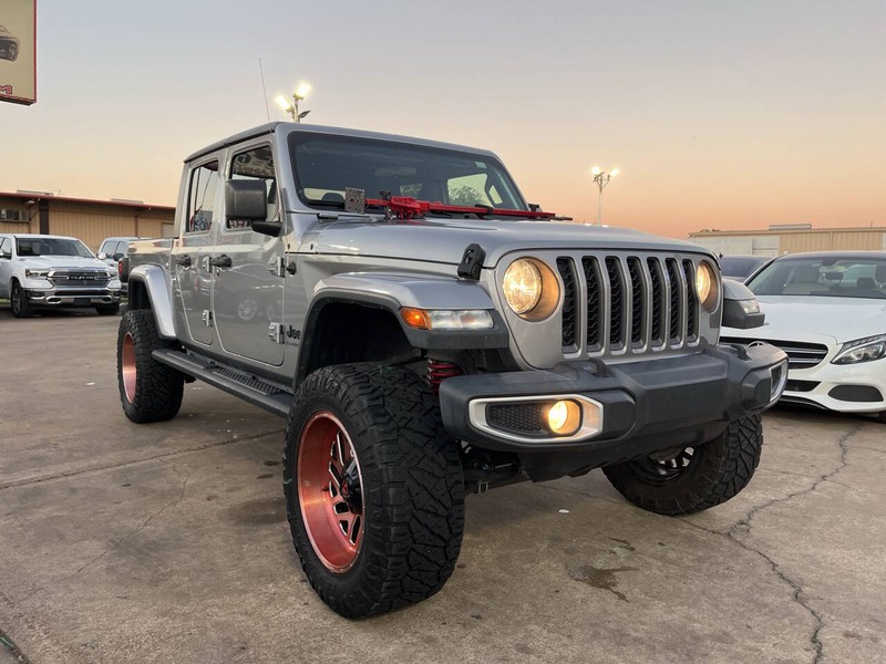 Jeep Gladiator Vehicle Image 06