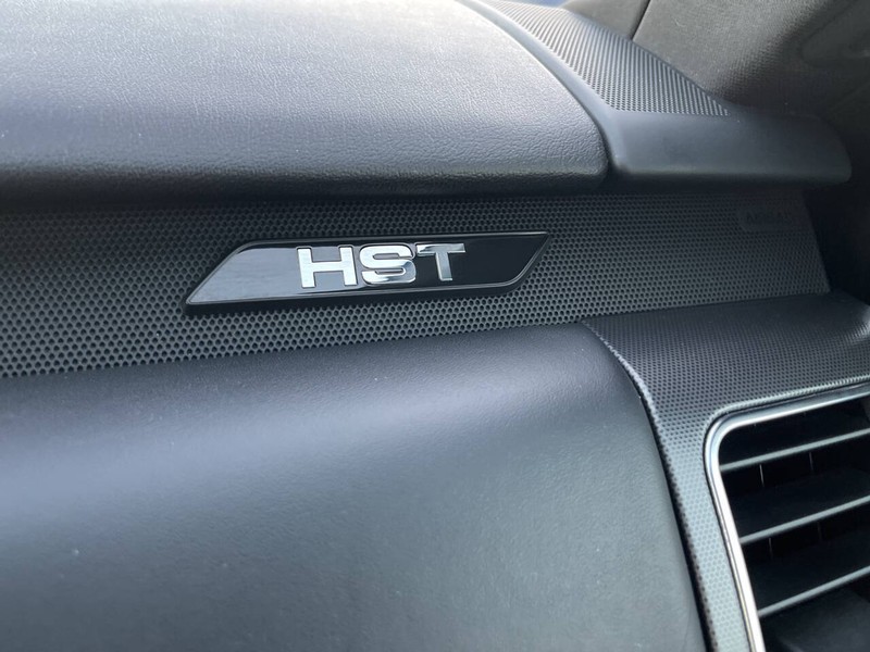 Land Rover Range Rover Sport Vehicle Image 17