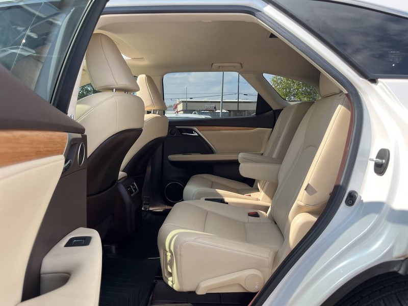 Lexus RX Vehicle Image 04