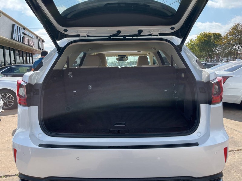 Lexus RX Vehicle Image 08