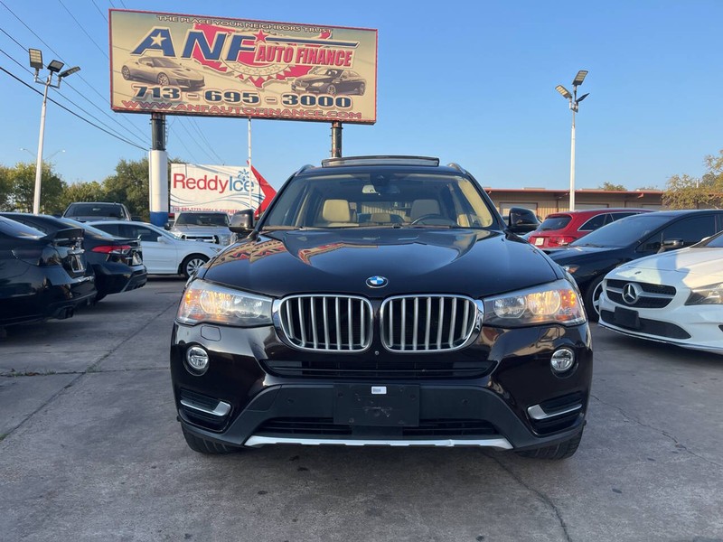 BMW X3 Vehicle Image 02