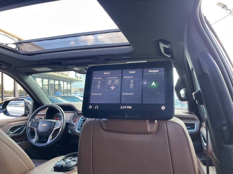 Chevrolet Tahoe Vehicle Image 13