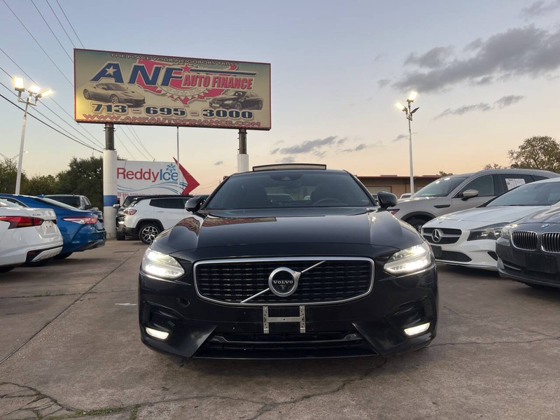 Volvo S90 Vehicle Image 02