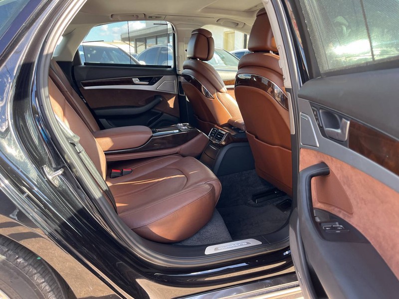 Audi A8 Vehicle Image 15