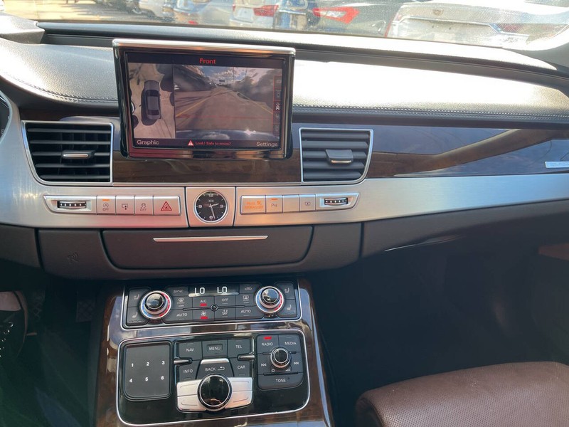Audi A8 Vehicle Image 19