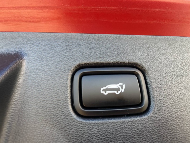 Hyundai Tucson Vehicle Image 18