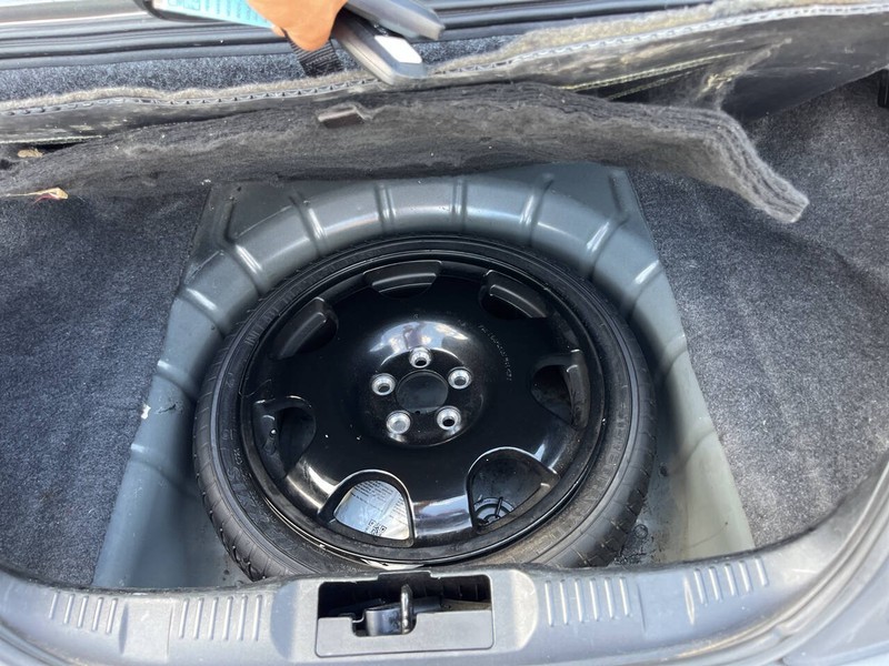 Ford Mustang Vehicle Image 10