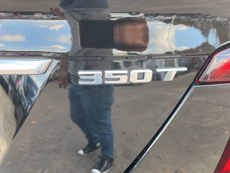 Cadillac CT5 Vehicle Image 06