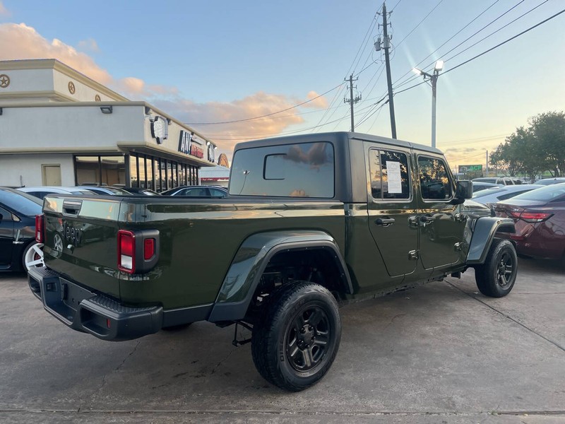 Jeep Gladiator Vehicle Image 05