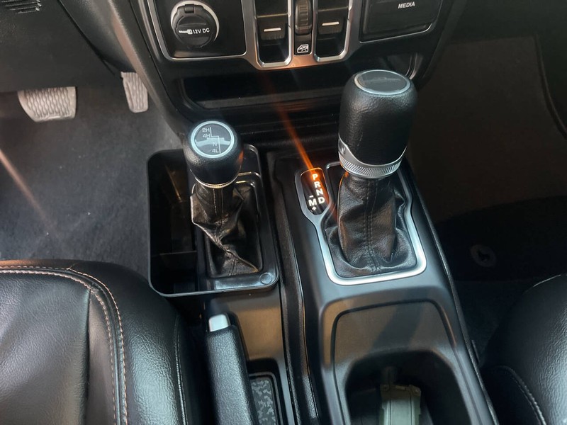 Jeep Gladiator Vehicle Image 12