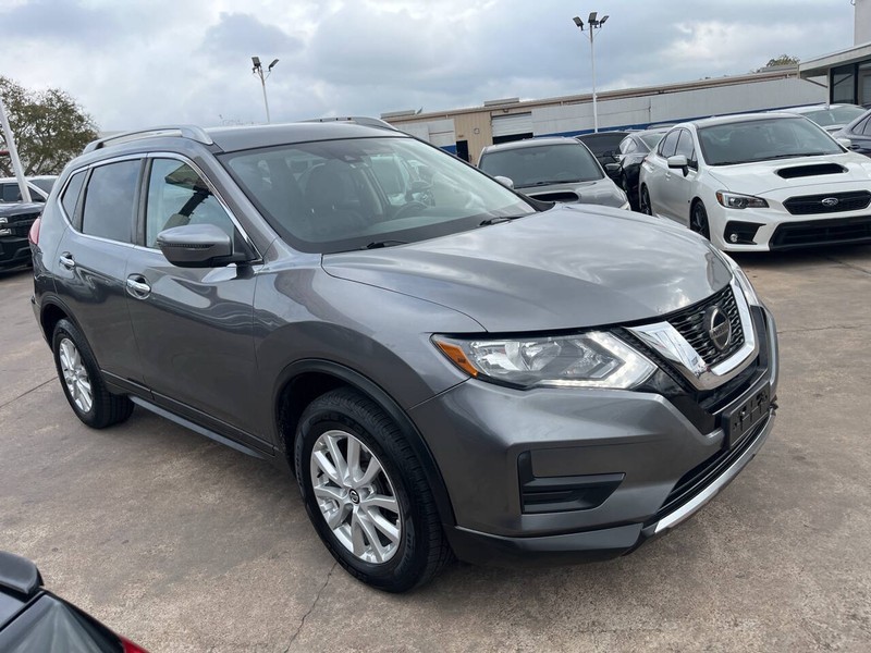 Nissan Rogue Vehicle Image 02