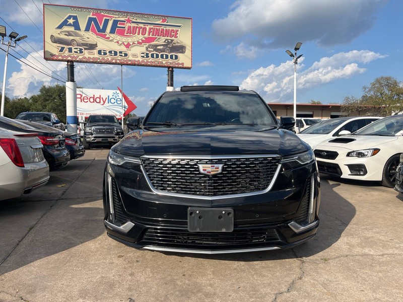 Cadillac XT6 Vehicle Image 02