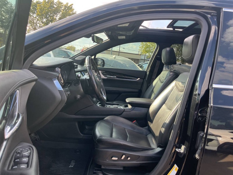 Cadillac XT6 Vehicle Image 07