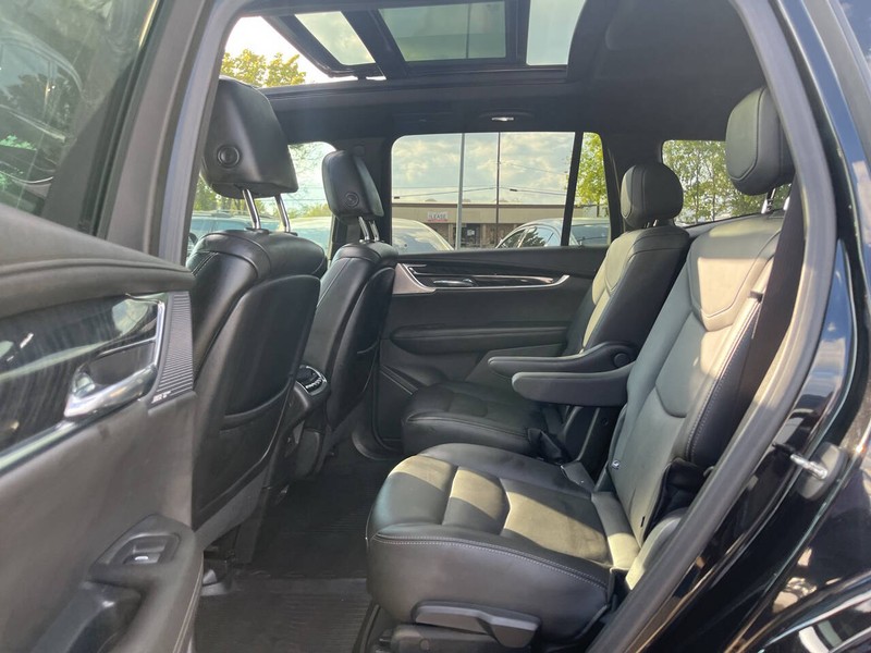 Cadillac XT6 Vehicle Image 08