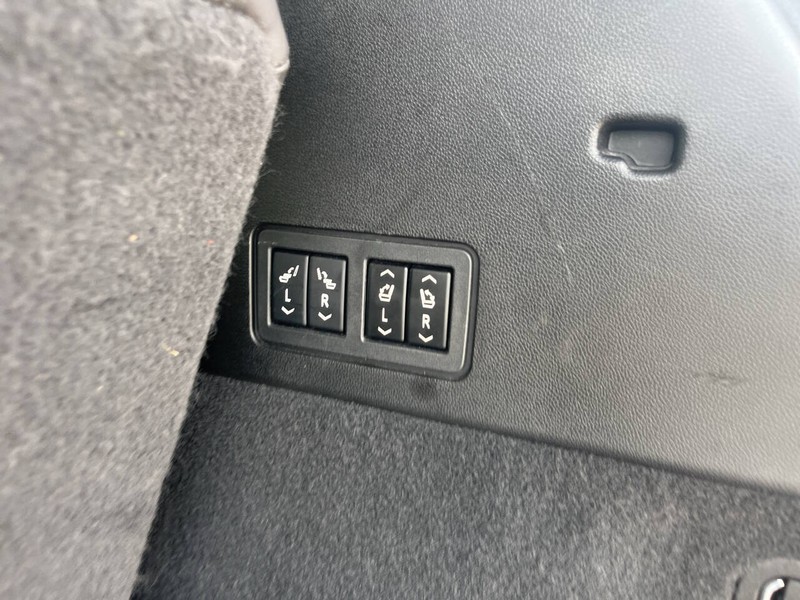 Cadillac XT6 Vehicle Image 11