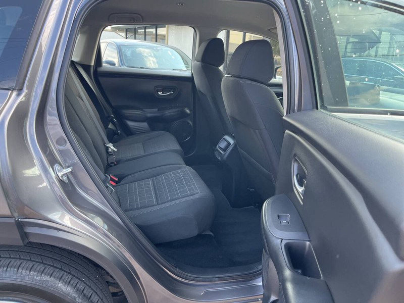 Honda HR-V Vehicle Image 10