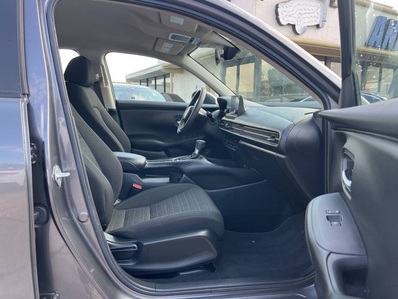 Honda HR-V Vehicle Image 11