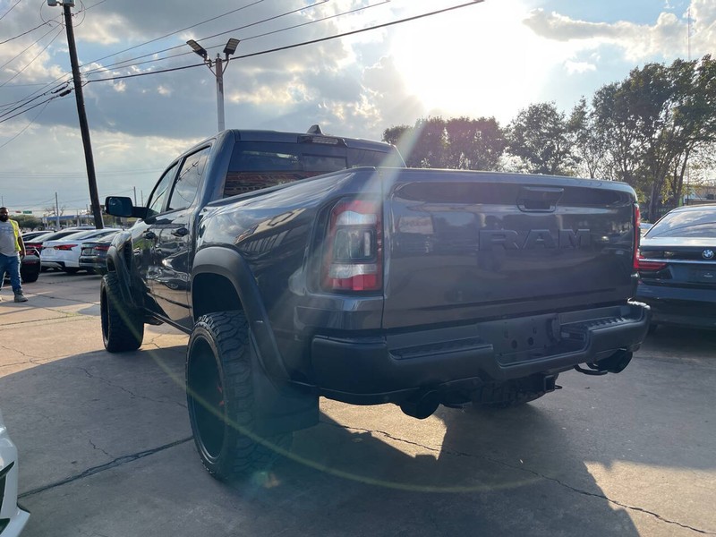 Ram 1500 Vehicle Image 03