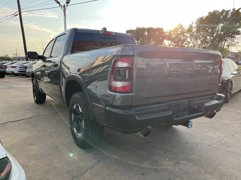 Ram 1500 Vehicle Image 03