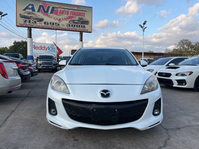 Mazda Mazda3 Sedan Vehicle Image 02