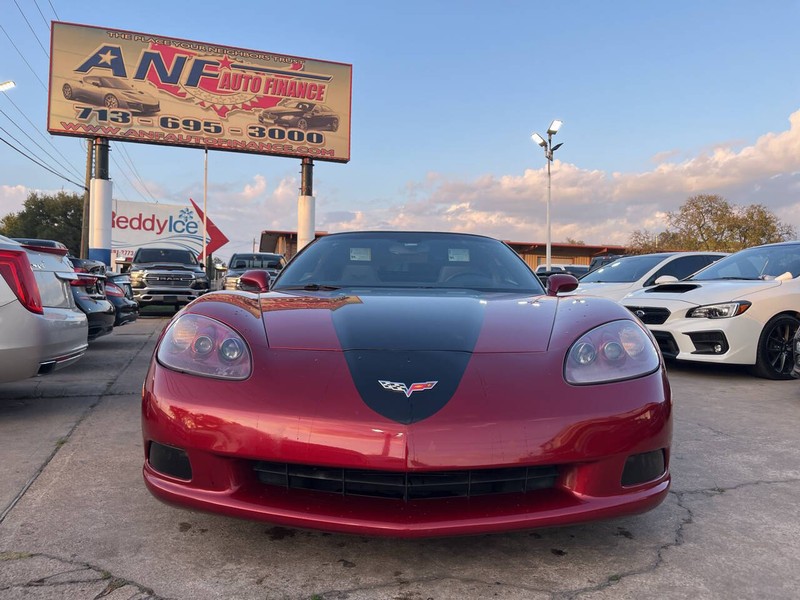 Chevrolet Corvette Vehicle Image 02