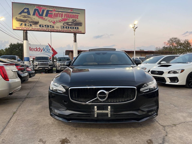 Volvo S90 Vehicle Image 02