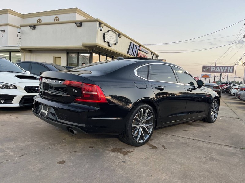 Volvo S90 Vehicle Image 05