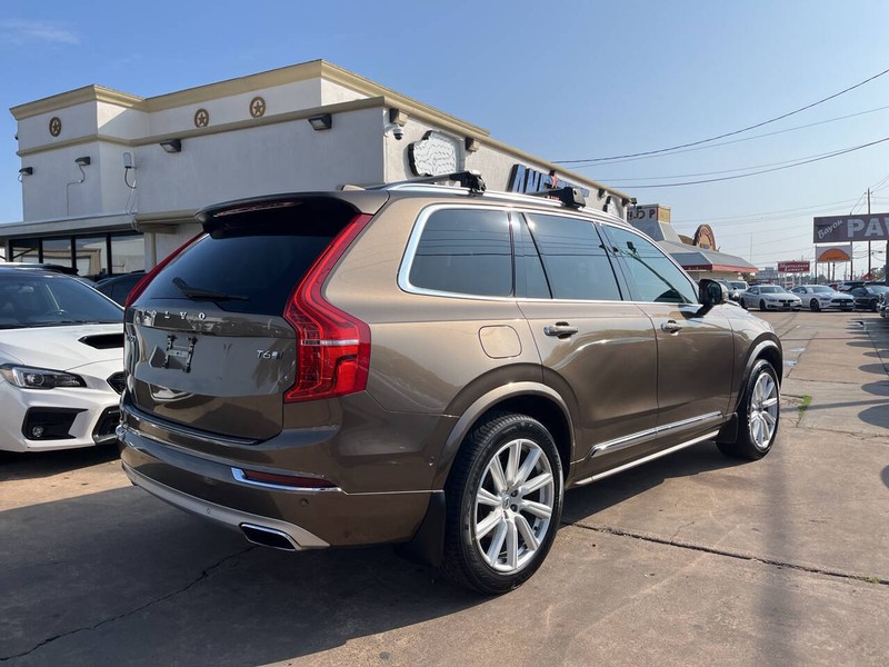 Volvo XC90 Vehicle Image 05