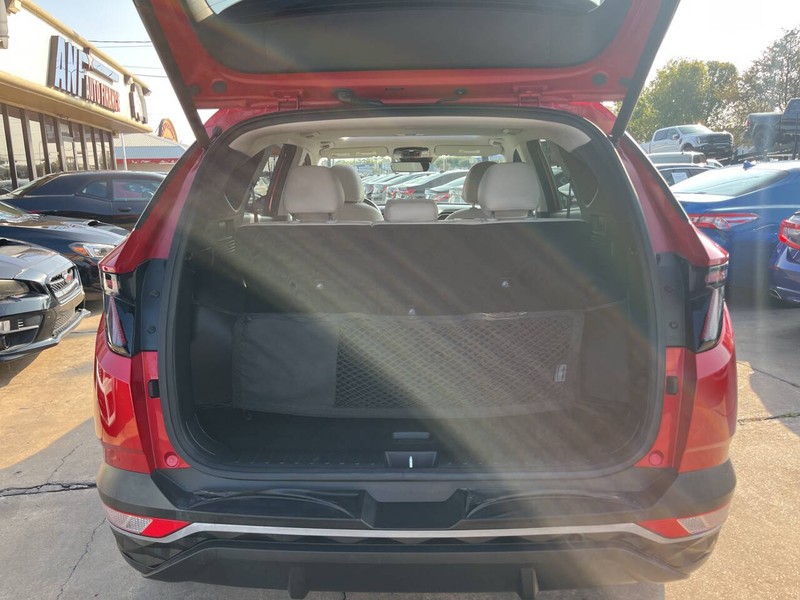 Hyundai Tucson Vehicle Image 09