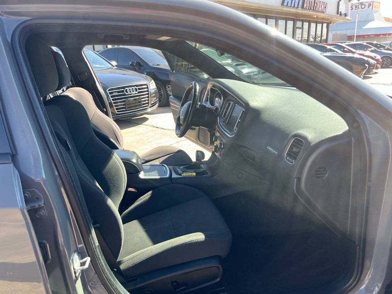 Dodge Charger Vehicle Image 20