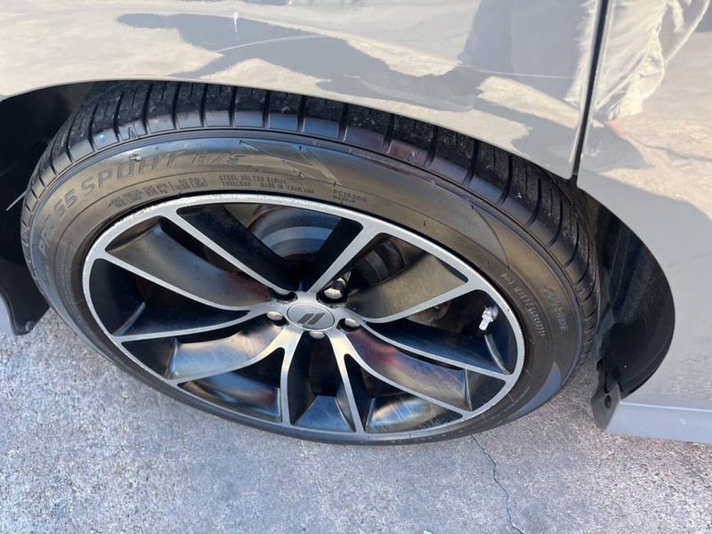 Dodge Charger Vehicle Image 22