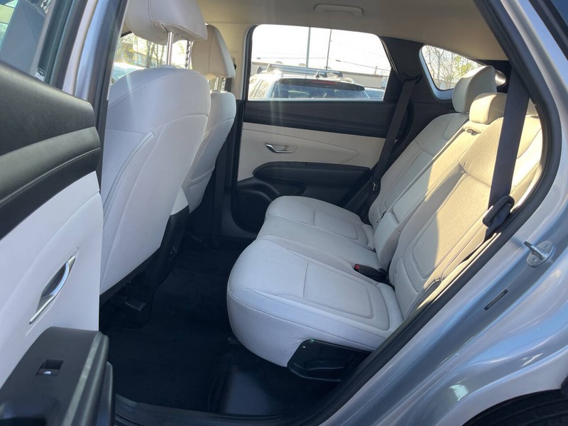 Hyundai Tucson Vehicle Image 08