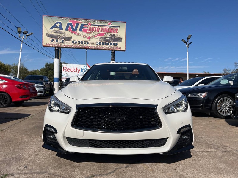 INFINITI Q50 Vehicle Image 02