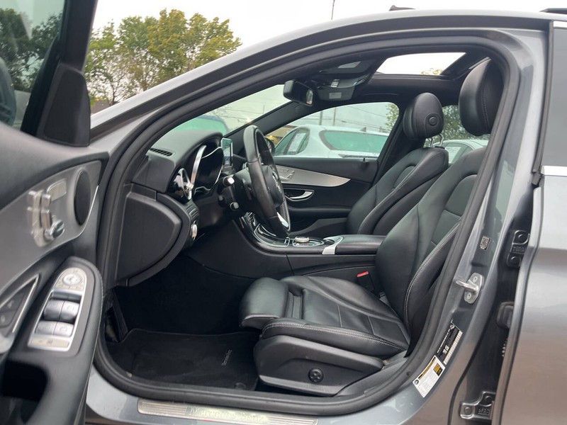 Mercedes-Benz C-Class Vehicle Image 07