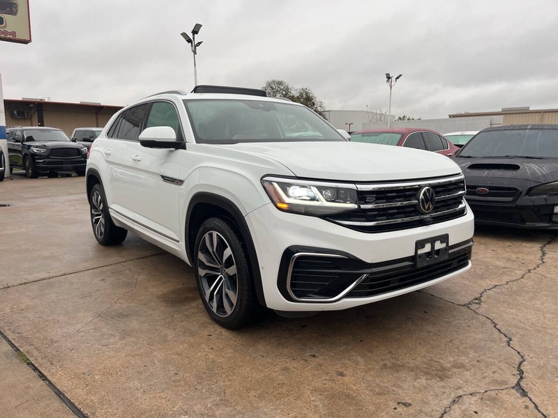 Volkswagen Atlas Cross Sport Vehicle Image 06