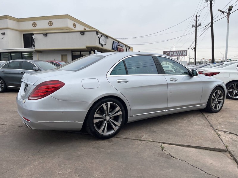 Mercedes-Benz S-Class Vehicle Image 03