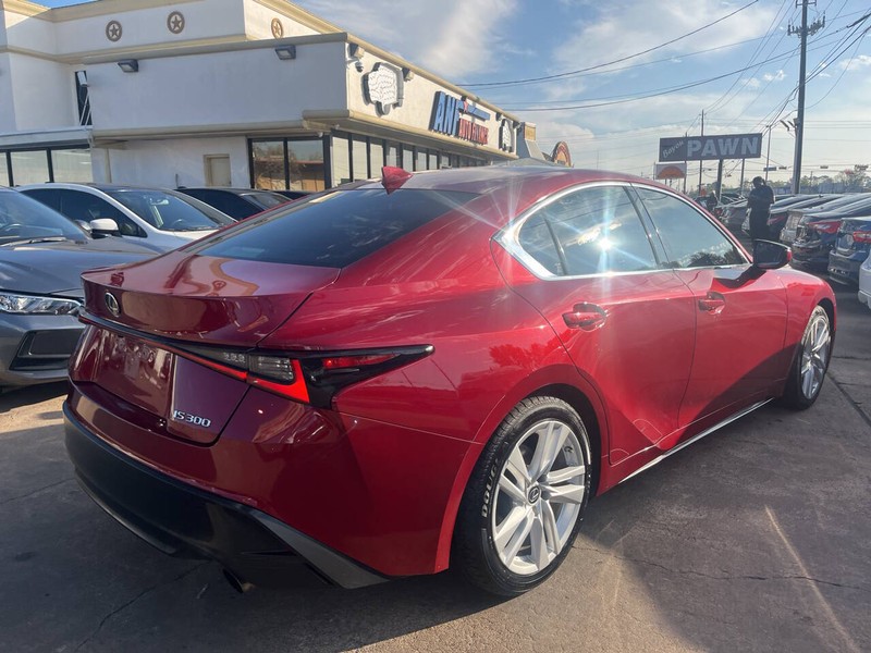 Lexus IS 300 Vehicle Image 04