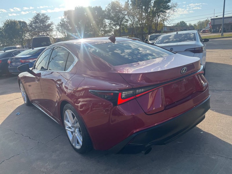 Lexus IS 300 Vehicle Image 06