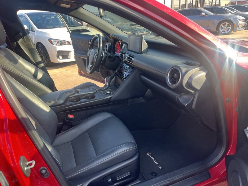 Lexus IS 300 Vehicle Image 20