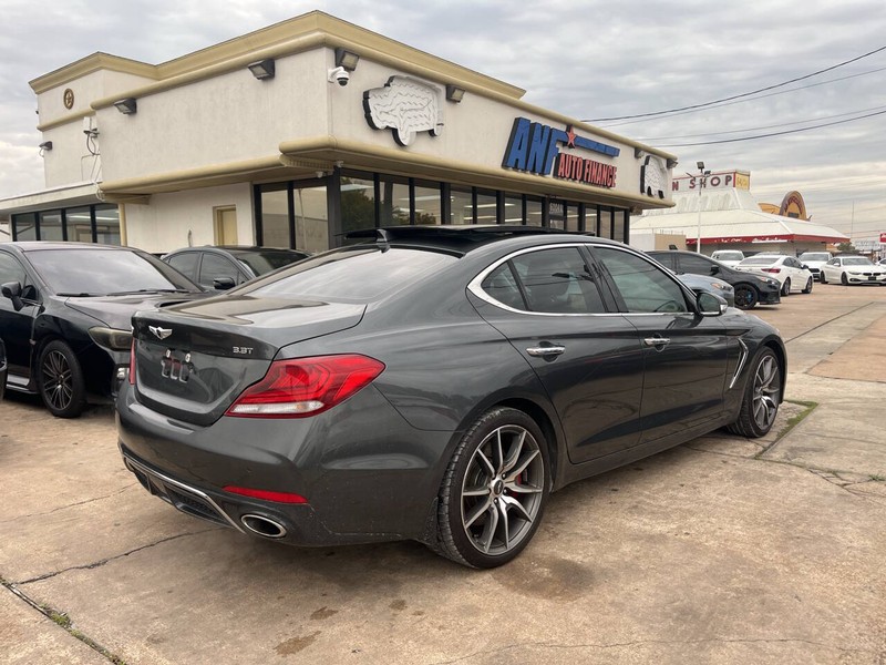 Genesis G70 Vehicle Image 05