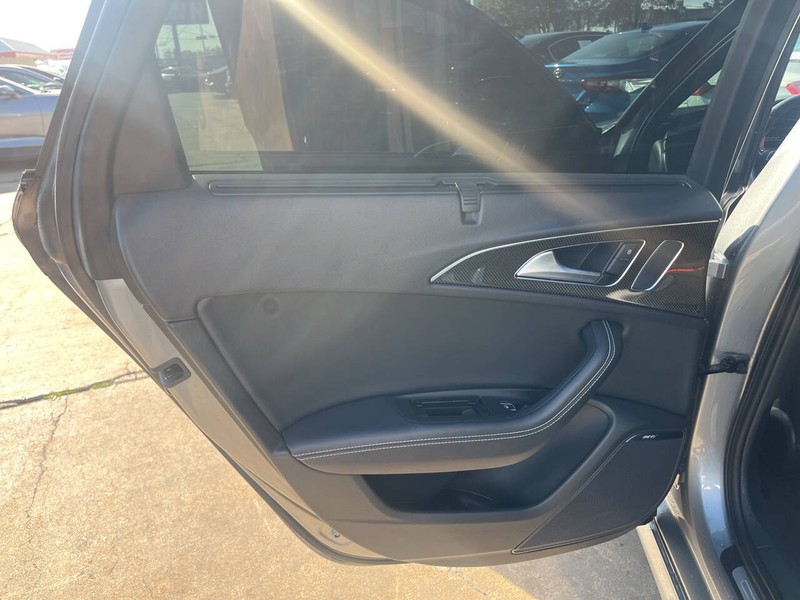 Audi S6 Vehicle Image 13