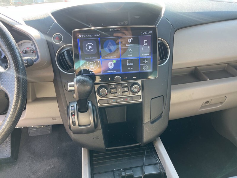 Honda Pilot Vehicle Image 11