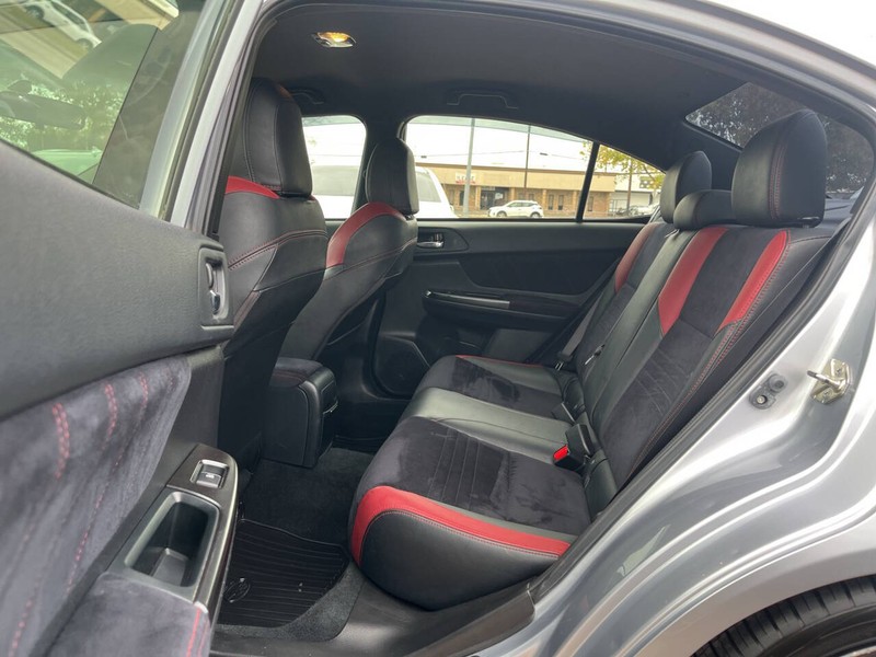 Subaru WRX Vehicle Image 09