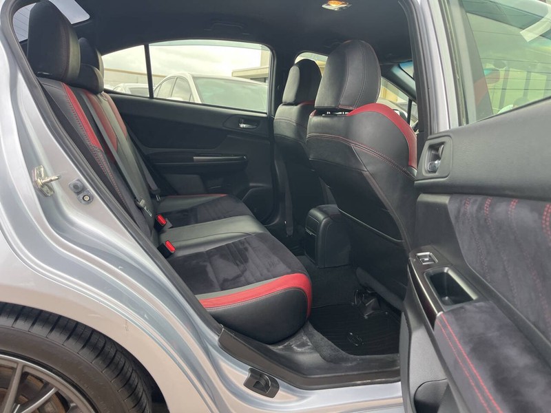 Subaru WRX Vehicle Image 12