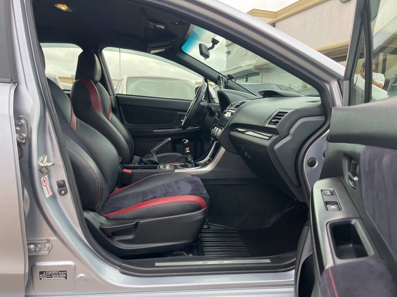 Subaru WRX Vehicle Image 13