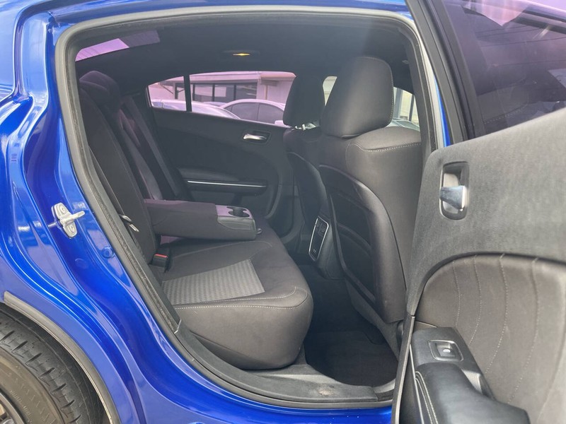 Dodge Charger Vehicle Image 12