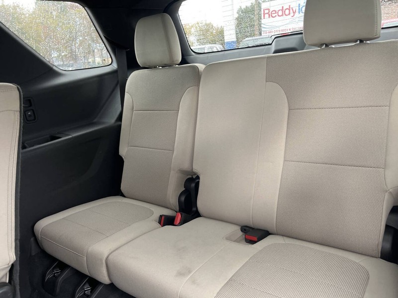 Chevrolet Traverse Vehicle Image 09