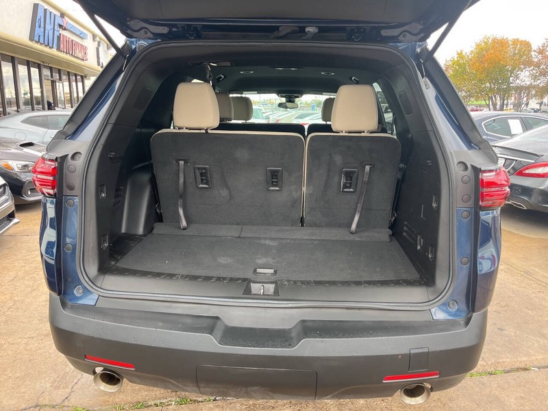 Chevrolet Traverse Vehicle Image 10