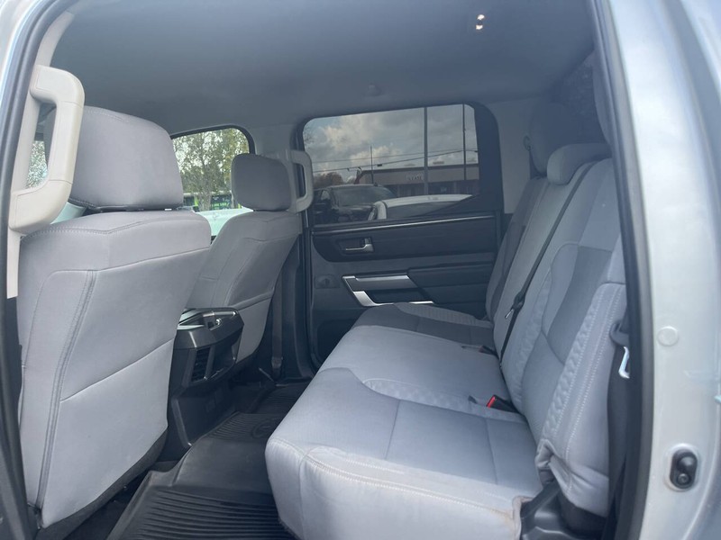 Toyota Tundra Vehicle Image 08