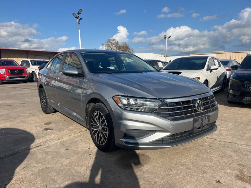 Volkswagen Jetta Vehicle Image 06